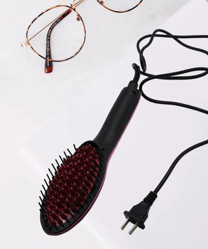 Brush detangling and straightening in one pass