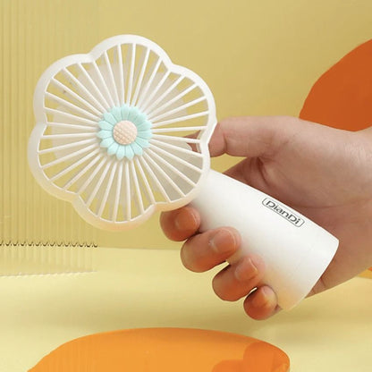 Quiet flower shaped fan in use
