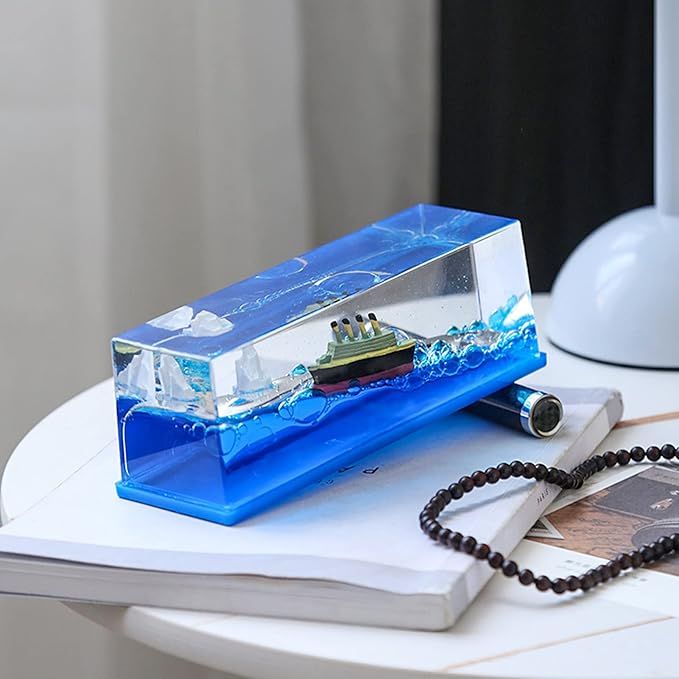 Liquid settling inside the cruise ship ornament