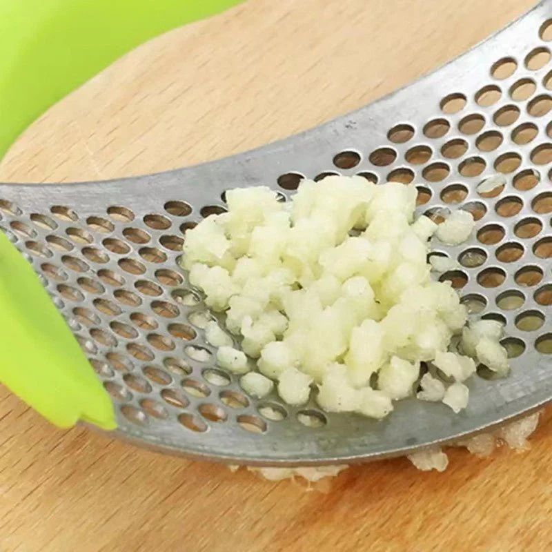 Stainless steel garlic press with arched handle
