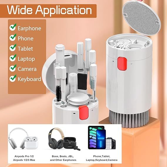 Complete cleaning kit packed in its case