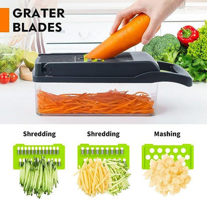 Cleaning fork for clearing the blades